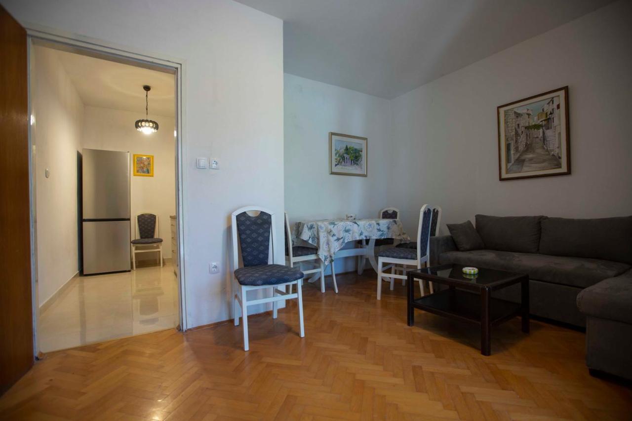 Apartments Davorka Šimuni Εξωτερικό φωτογραφία